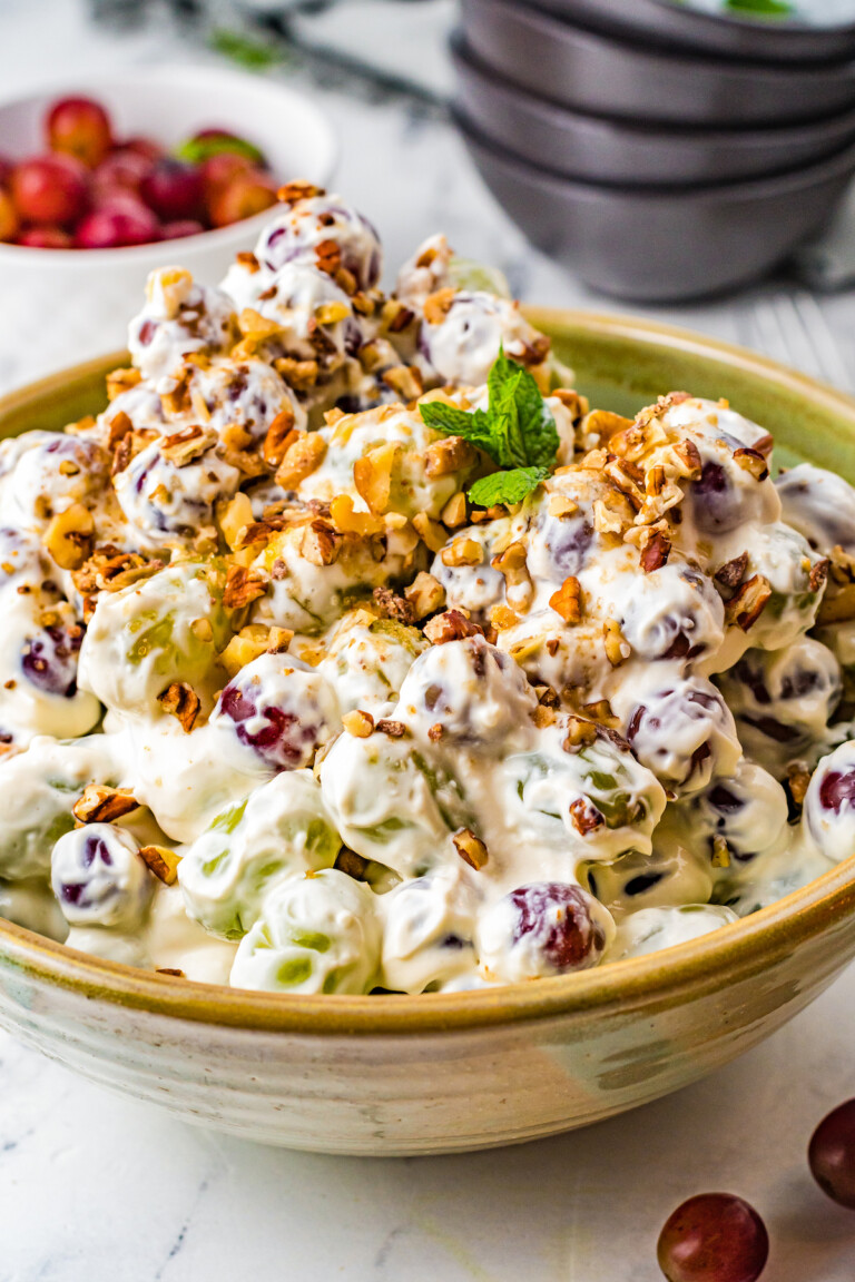 Creamy Grape Salad Recipe | The Novice Chef