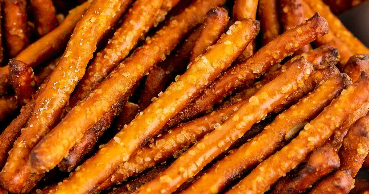 Homemade Honey Mustard Pretzels The Novice Chef