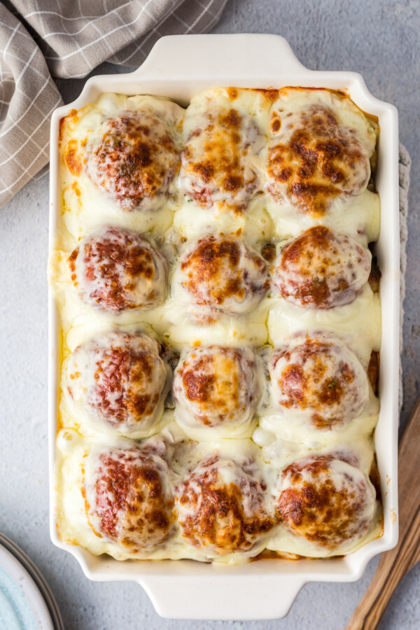 Loaded Mashed Potato And Meatball Casserole The Novice Chef