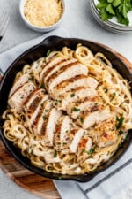 Classic Chicken Alfredo Recipe | The Novice Chef