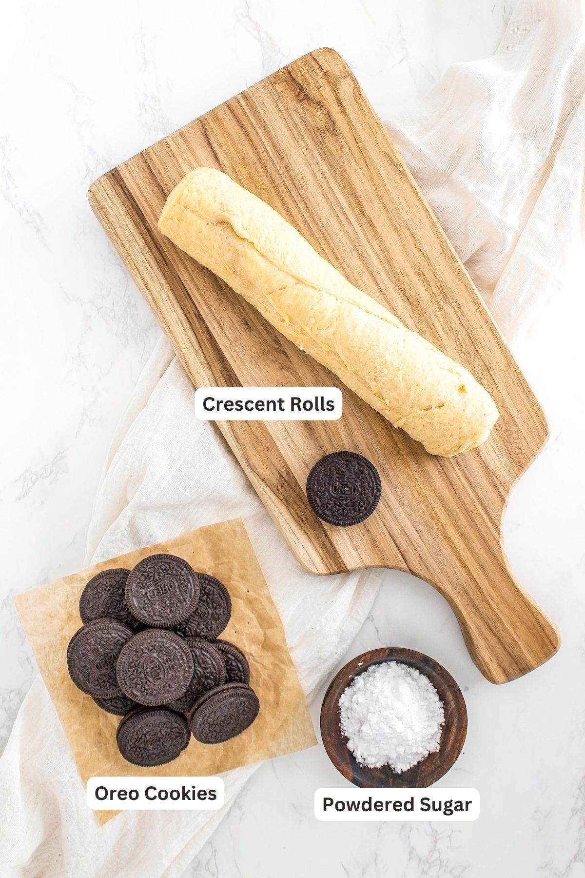 Ingredients for Air Fryer Oreos.