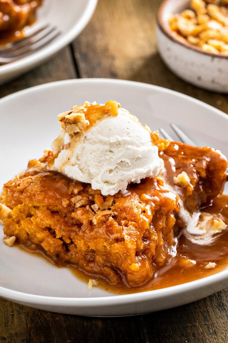 Caramel Pecan Pumpkin Cobbler Recipe | The Novice Chef