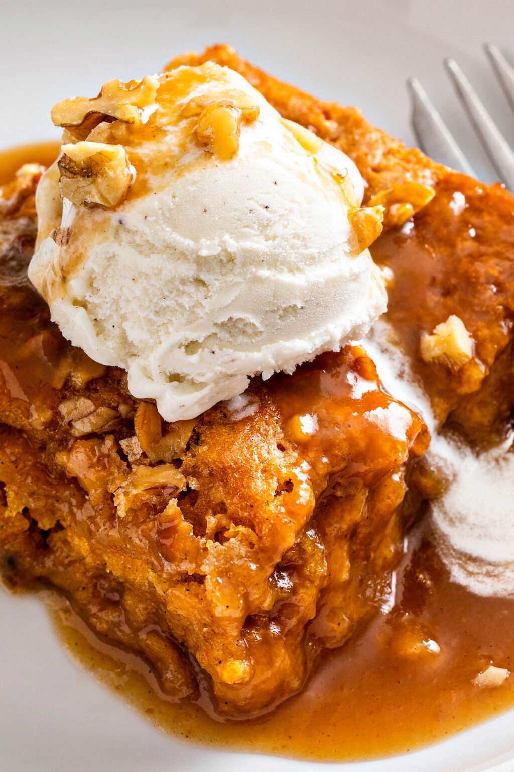 Pumpkin Cobbler with Pecans and Caramel | The Novice Chef