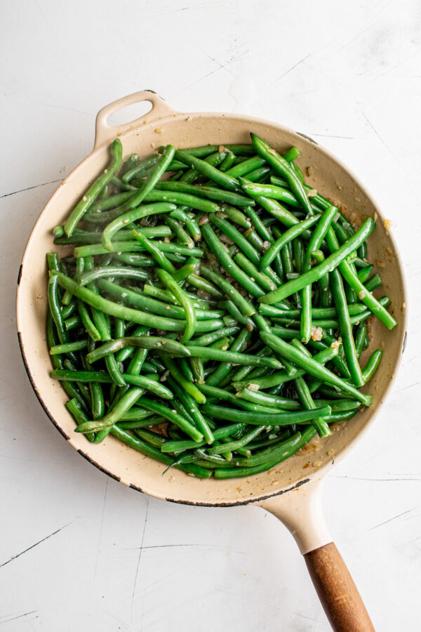 Sauteed Green Beans with Garlic | The Novice Chef
