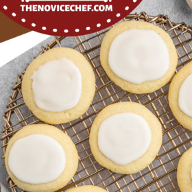 Cookies on a cooling rack.