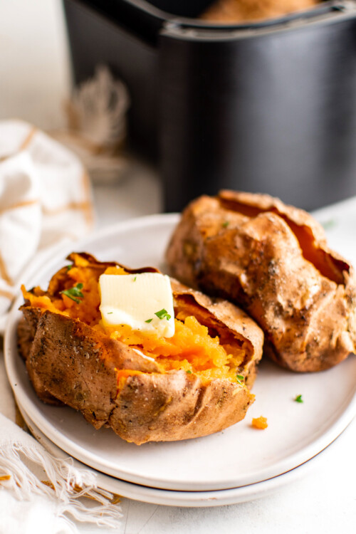 Easy Air Fryer Sweet Potatoes | The Novice Chef
