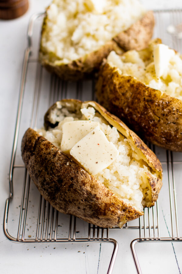 Microwave Baked Potato | The Novice Chef
