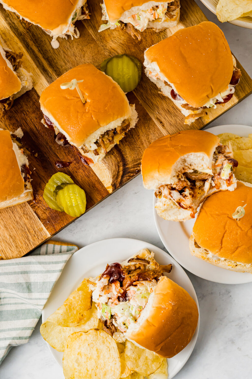 BBQ Pulled Pork Sliders | The Novice Chef