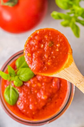 Classic Marinara Sauce | The Novice Chef