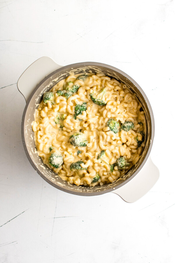 Broccoli mac and cheese in a pot.