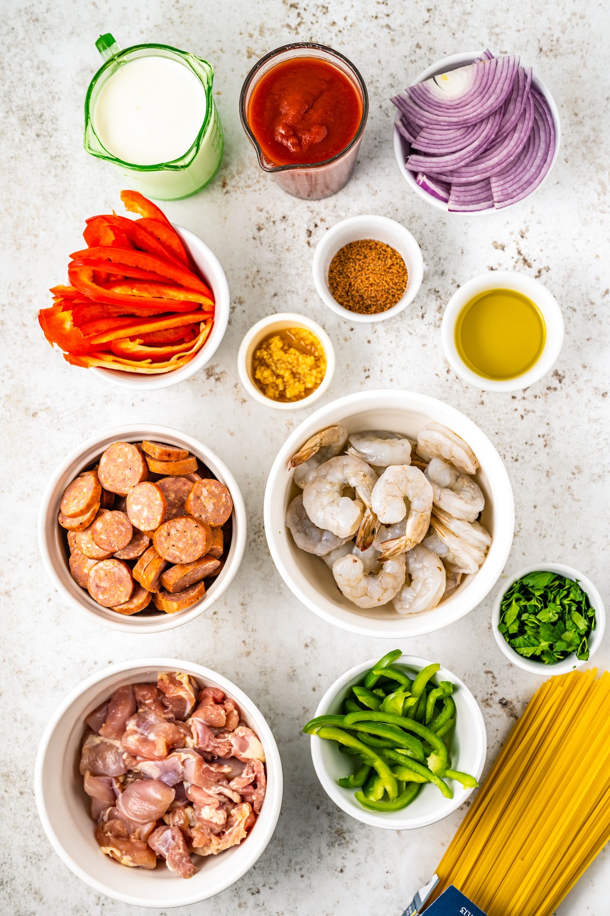 Ingredients for cajun jambalaya pasta. 