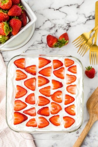 Strawberry Icebox Cake | The Novice Chef