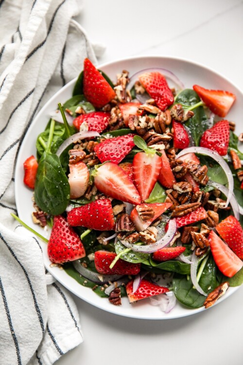 Easy Strawberry Spinach Salad with Poppy Seed Dressing!