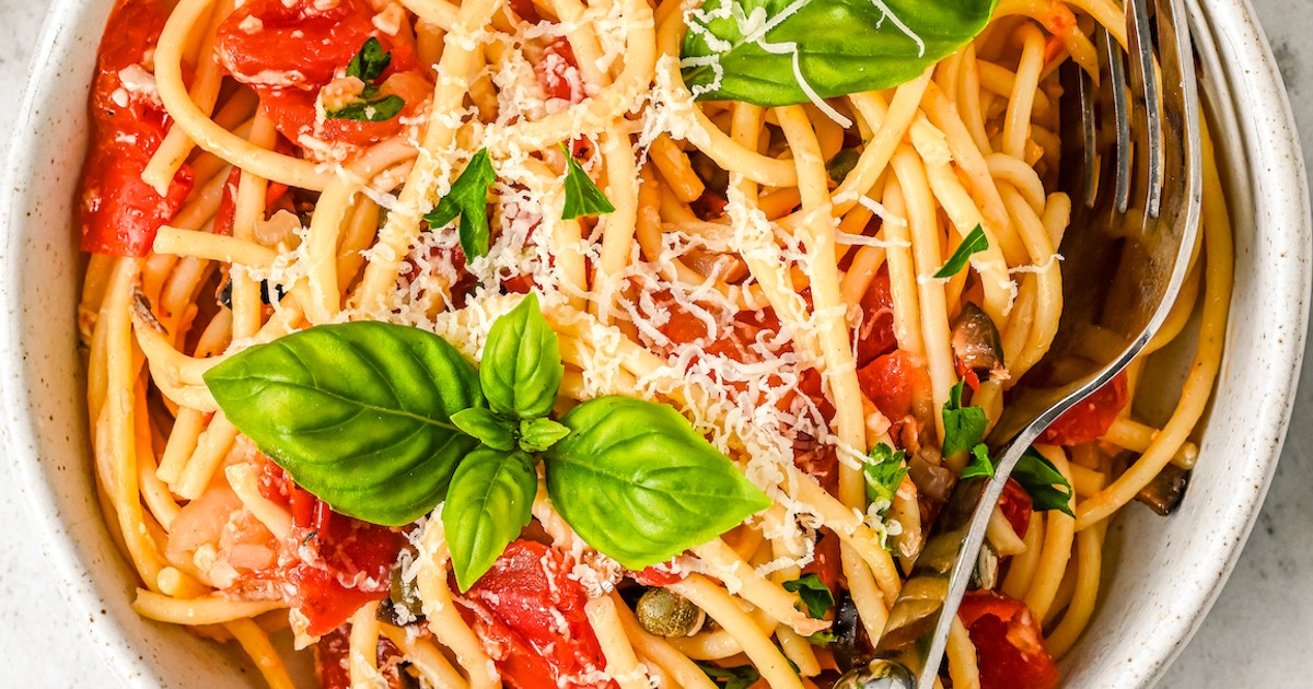 Spaghetti Puttanesca The Novice Chef