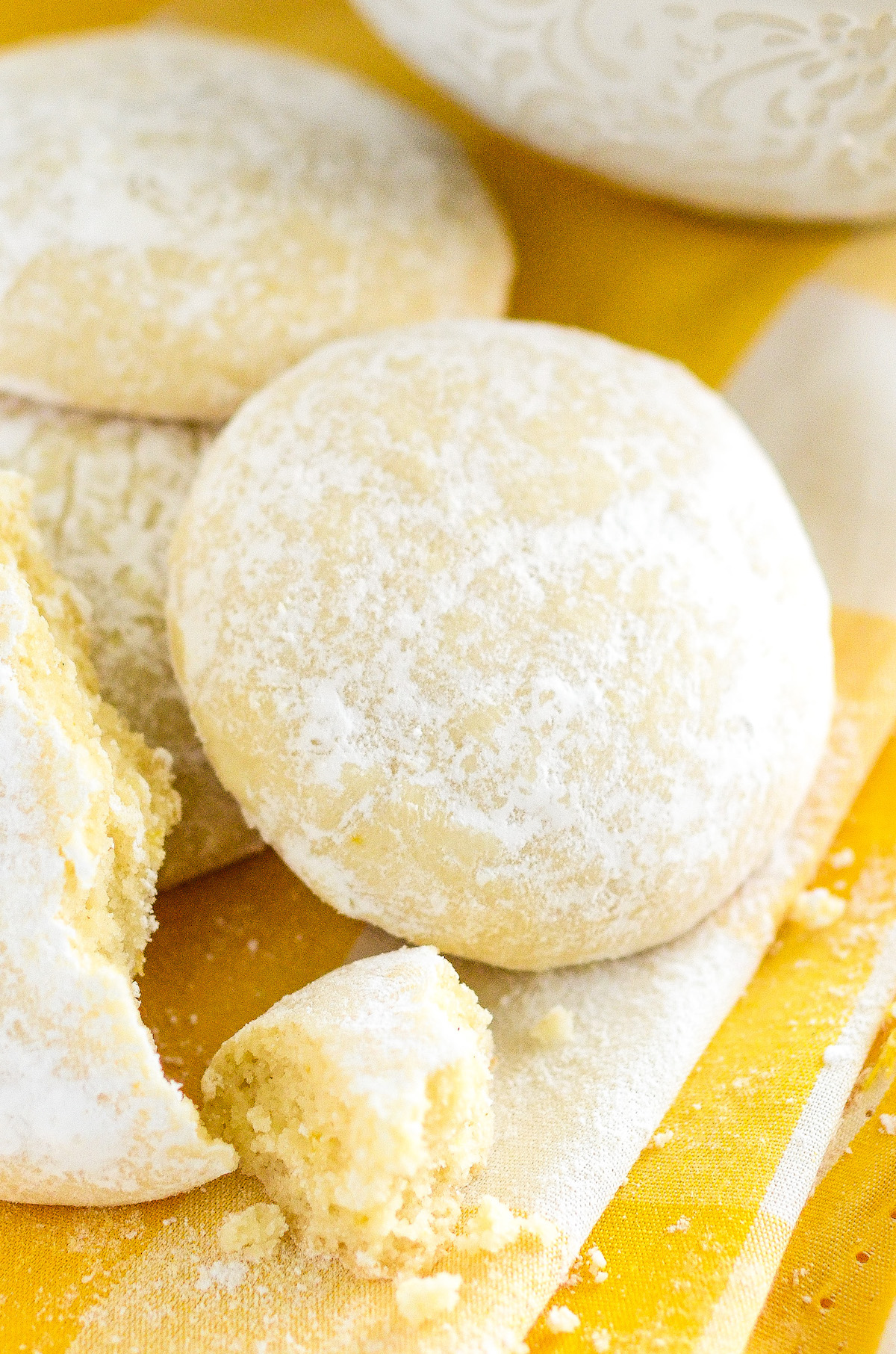 Lemon cooler cookies coated in powdered sugar.