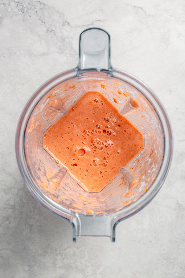 Ranchero sauce in a blender.